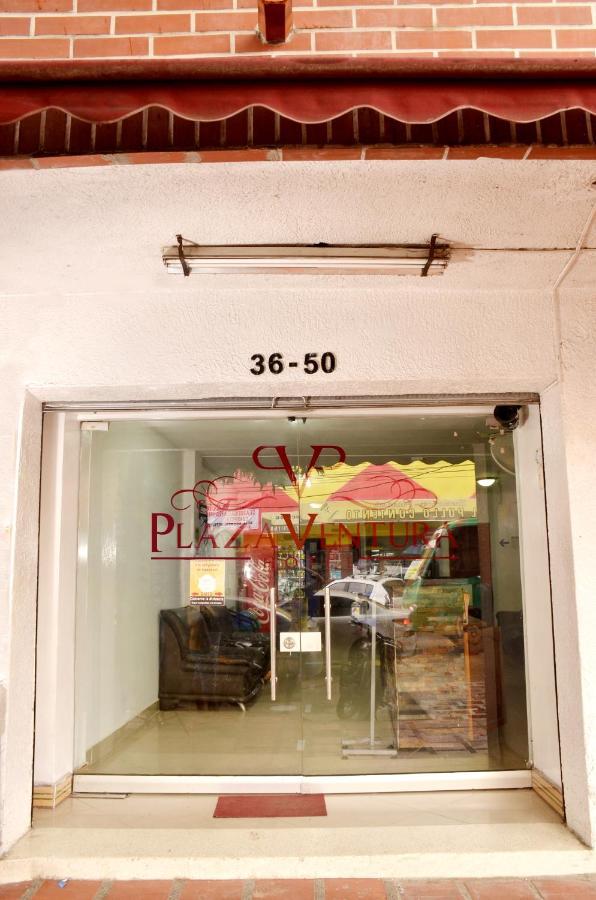 Plaza Ventura 酒店
