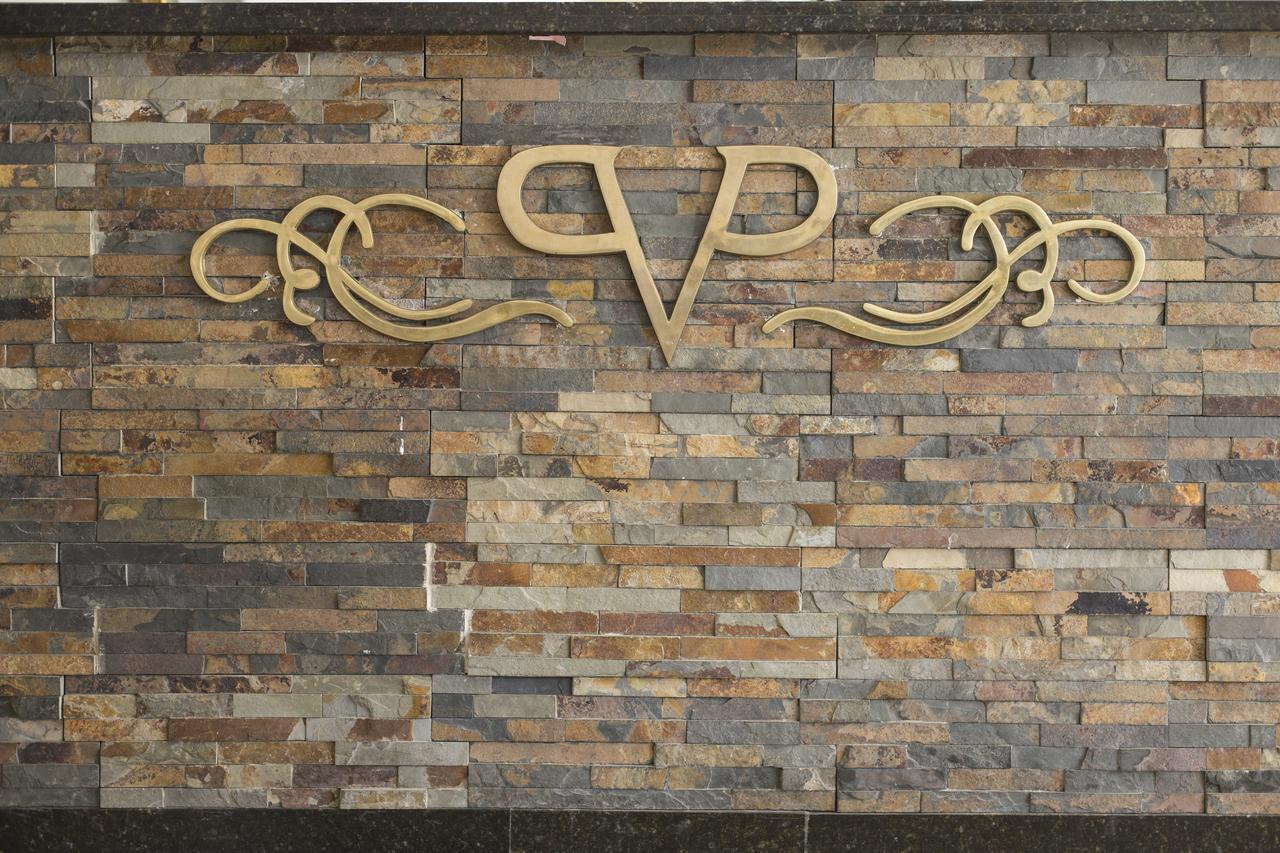 Plaza Ventura 酒店 *